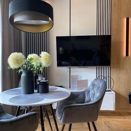 קילצה Family & Business Elegant Apartments Ventus IX Wiekow- Centrum Downtown New! מראה חיצוני תמונה
